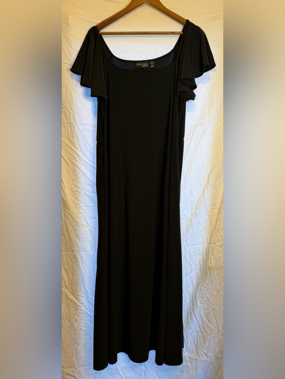 Attitudes by Renee Black Flutter-Sleeve Maxi Dress